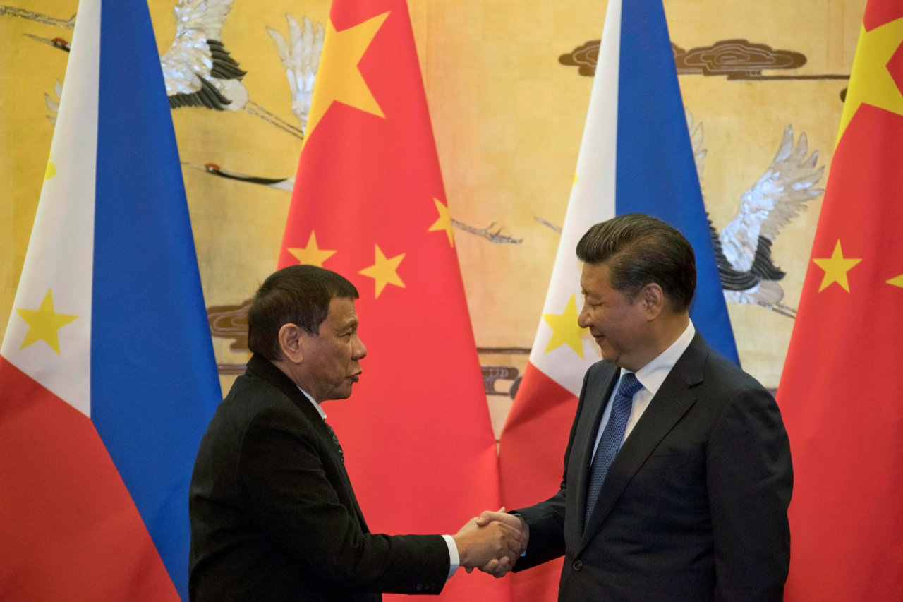 Trung Quốc và Philippines không bàn chuyện Biển Đông